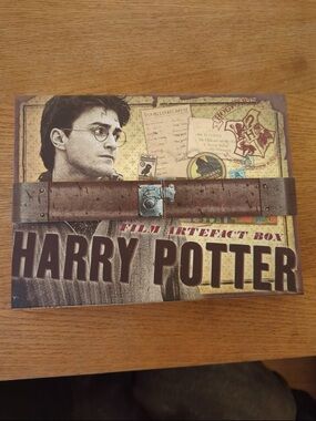 NIB Harry Potter Artifact Box Set BRAND NEW